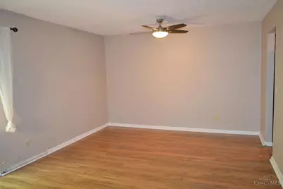 1040 Crisfield Drive, Union Township, OH 45245 - Photo 9