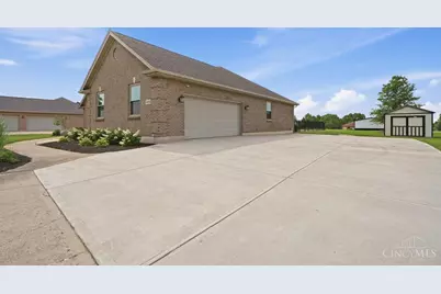 3413 Ash Meadow Lane, Franklin Township, OH 45005 - Photo 5