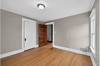 4719 Highridge Avenue, Cincinnati, OH 45238 - Photo 7