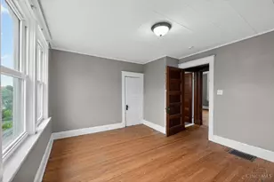 4719 Highridge Ave, Cincinnati, OH 45238 - Photo 9