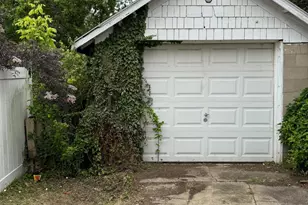 4719 Highridge Ave, Cincinnati, OH 45238 - Photo 3