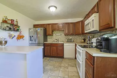 11287 Templeton Drive, Colerain Township, OH 45251 - Photo 9
