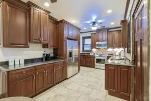 1308 Edwards Rd, Cincinnati, OH 45208 - Photo 19