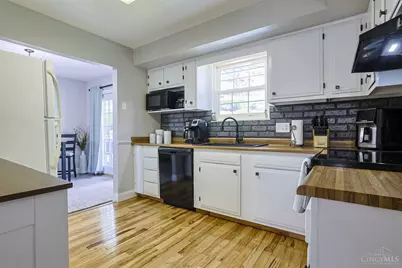 1162 Elizabeth Drive, Hamilton, OH 45013 - Photo 13