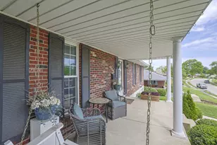 1162 Elizabeth Dr, Hamilton, OH 45013 - Photo 3