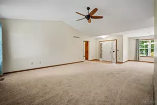309 Sharon Ct, Middletown, OH 45042 - Photo 5