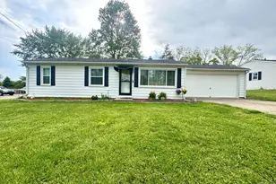 308 Arcadia Dr, Middletown, OH 45042 - Photo 1