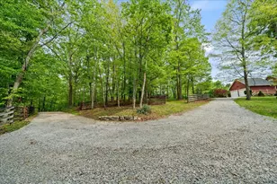 1393 Dutch Thomas Rd, Peebles, OH 45660 - Photo 3