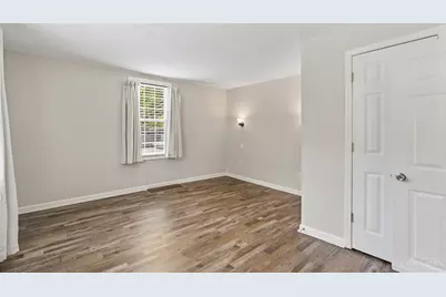 4261 Walton Creek Road, Columbia Township, OH 45243 - Photo 17