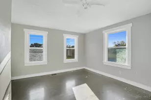 149 Boltin St, Dayton, OH 45403 - Photo 23