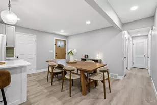 720 Indian Hill Rd, Terrace Park, OH 45174 - Photo 5