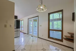 3881 Lincoln Rd, Green Township, OH 45247 - Photo 19