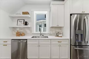 4117 Eileen Dr, Cincinnati, OH 45209 - Photo 15
