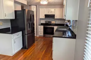 8452 Kilkenny Dr, Anderson Township, OH 45244 - Photo 9