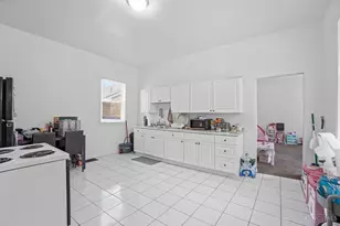1027 Winfield Ave, Cincinnati, OH 45205 - Photo 11