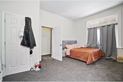 1027 Winfield Avenue, Cincinnati, OH 45205 - Photo 5
