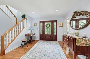 14 Hetherington Ct, Glendale, OH 45246 - Photo 3