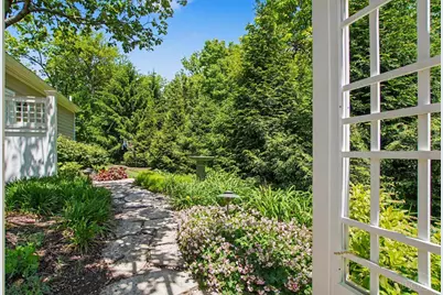14 Hetherington Court, Glendale, OH 45246 - Photo 37