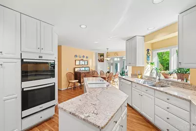 14 Hetherington Court, Glendale, OH 45246 - Photo 9
