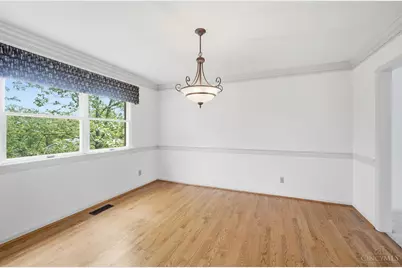 8302 Miranda Place, West Chester, OH 45069 - Photo 9