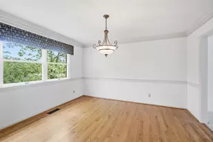 8302 Miranda Pl, West Chester, OH 45069 - Photo 9