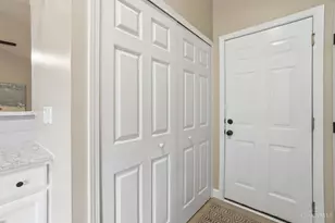 199 Saddle Creek Ln, Hamilton Township, OH 45039 - Photo 17