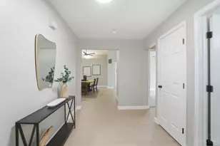 199 Saddle Creek Ln, Hamilton Township, OH 45039 - Photo 5