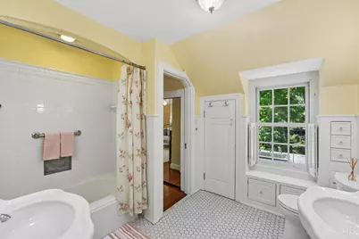 1211 Herschel Woods Lane, Cincinnati, OH 45208 - Photo 21