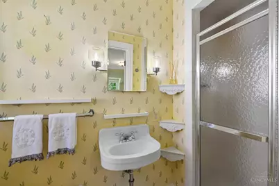 1211 Herschel Woods Lane, Cincinnati, OH 45208 - Photo 25