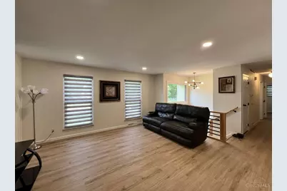 10994 Timberwood Lane, Sharonville, OH 45241 - Photo 7
