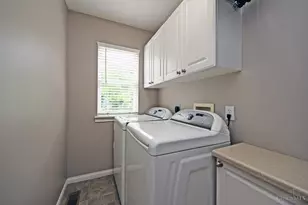 1793 Sycamore St, Cincinnati, OH 45202 - Photo 31