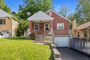 2425 St Albans Ave, Golf Manor, OH 45237 - Photo 1