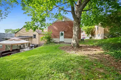 2425 St Albans Avenue, Golf Manor, OH 45237 - Photo 13