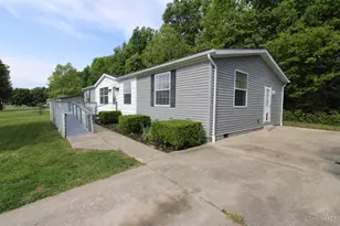 4223 E Fork Hills Dr, Williamsburg Township, OH 45103 - Photo 3