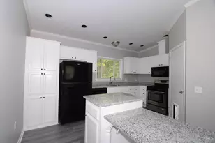 4223 E Fork Hills Dr, Williamsburg Township, OH 45103 - Photo 15