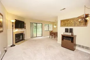 19 Evergreen Cir, Wyoming, OH 45215 - Photo 3