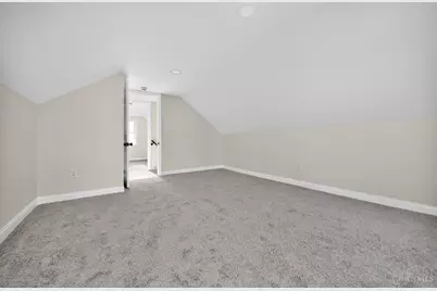 5590 Surrey Avenue, Green Township, OH 45248 - Photo 27