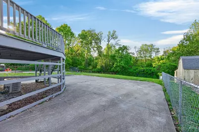 5590 Surrey Avenue, Green Township, OH 45248 - Photo 39