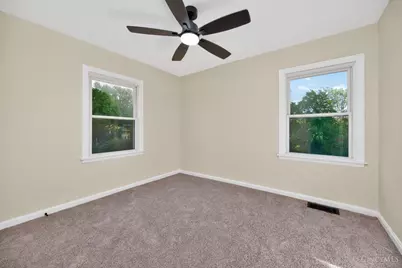 5590 Surrey Avenue, Green Township, OH 45248 - Photo 21