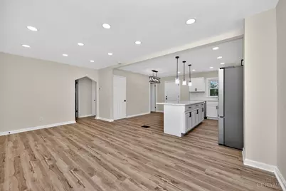 5590 Surrey Avenue, Green Township, OH 45248 - Photo 5