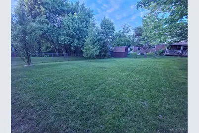 12082 Hazelhurst Drive, Springfield Township, OH 45240 - Photo 33