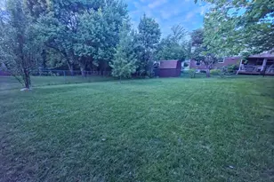 12082 Hazelhurst Dr, Springfield Township, OH 45240 - Photo 33