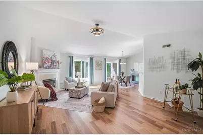 5892 Stonebridge Circle #302, Miami Township, OH 45150 - Photo 11