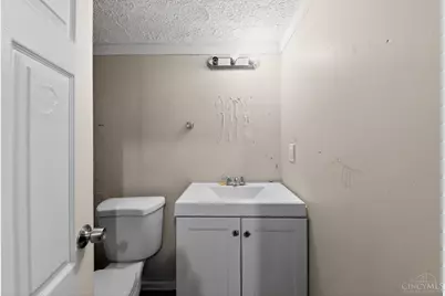 1312 W Loveland Avenue, Loveland, OH 45140 - Photo 23