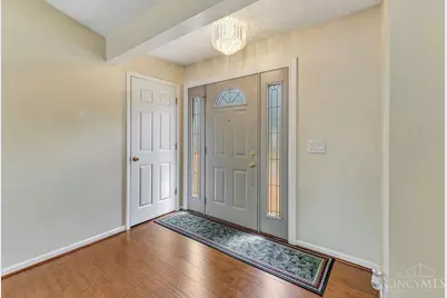 1210 Dixie Court, Cincinnati, OH 45215 - Photo 7