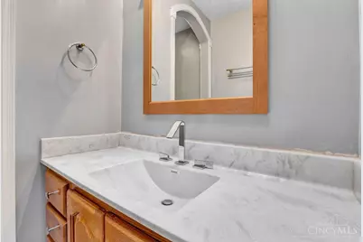 1210 Dixie Court, Cincinnati, OH 45215 - Photo 27