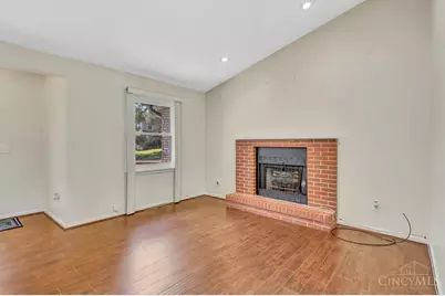 1210 Dixie Court, Cincinnati, OH 45215 - Photo 11