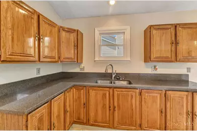 1210 Dixie Court, Cincinnati, OH 45215 - Photo 17