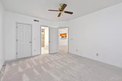 200 Gateway Drive #H, Milford, OH 45150 - Photo 13