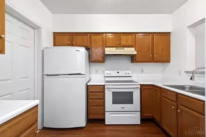 200 Gateway Drive #H, Milford, OH 45150 - Photo 5